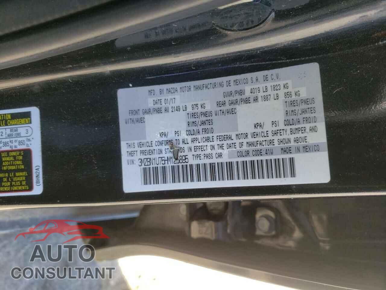 MAZDA 3 2017 - 3MZBN1U75HM125895