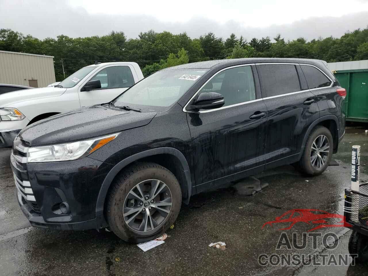 TOYOTA HIGHLANDER 2018 - 5TDBZRFH1JS848371