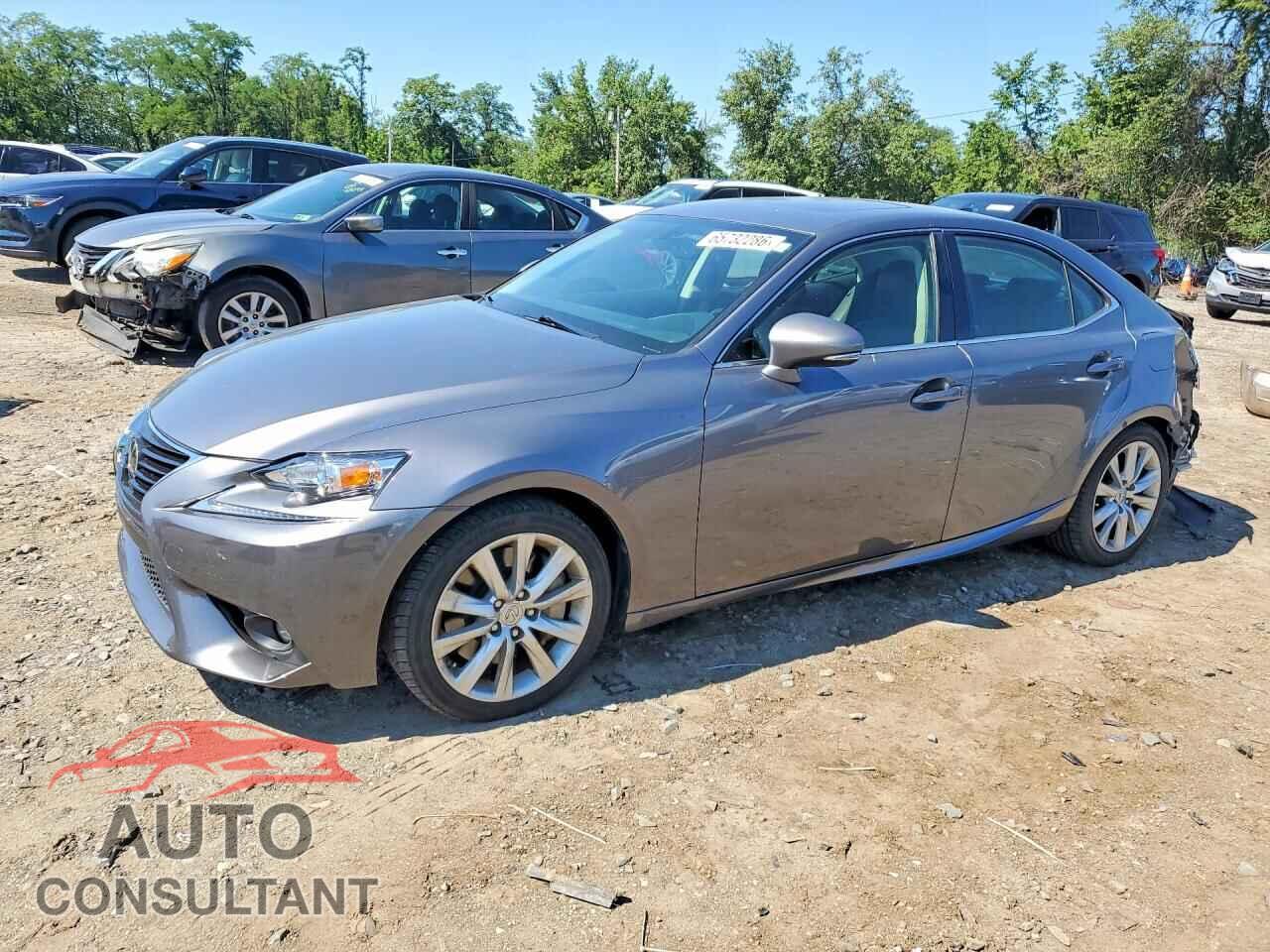 LEXUS IS 2016 - JTHBA1D22G5010127