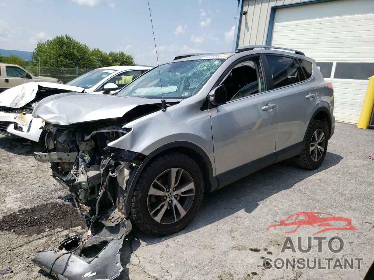 TOYOTA RAV4 2018 - 2T3RFREV0JW715906