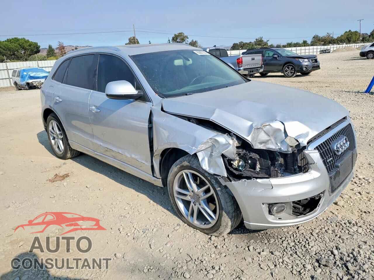 AUDI Q5 2012 - WA1LFAFPXCA127644