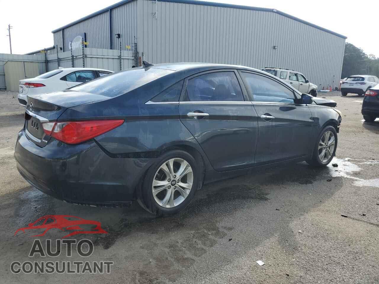 HYUNDAI SONATA 2011 - 5NPEC4AC9BH096858