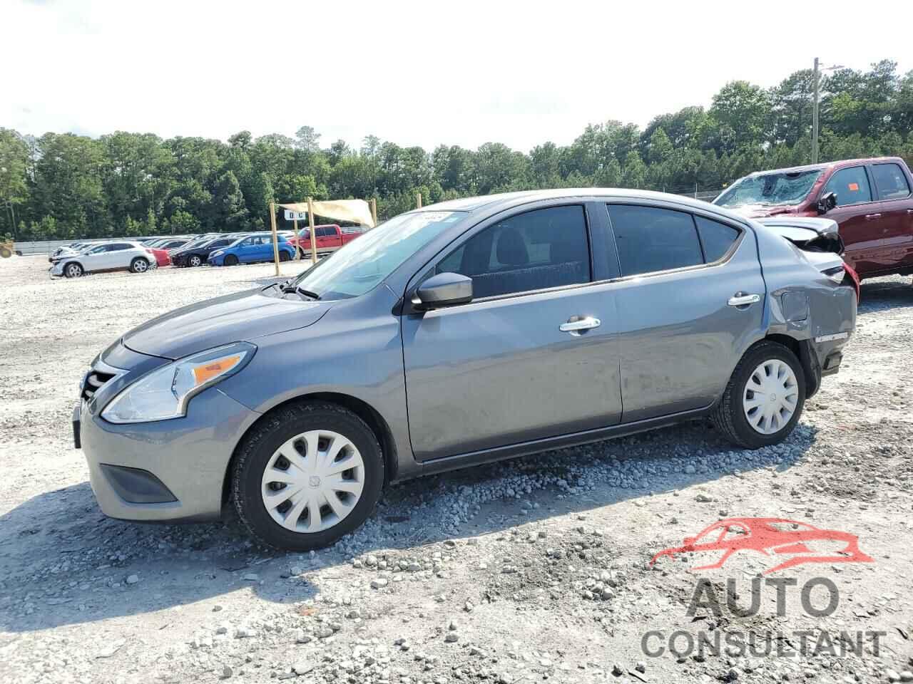 NISSAN VERSA 2018 - 3N1CN7AP4JL833360