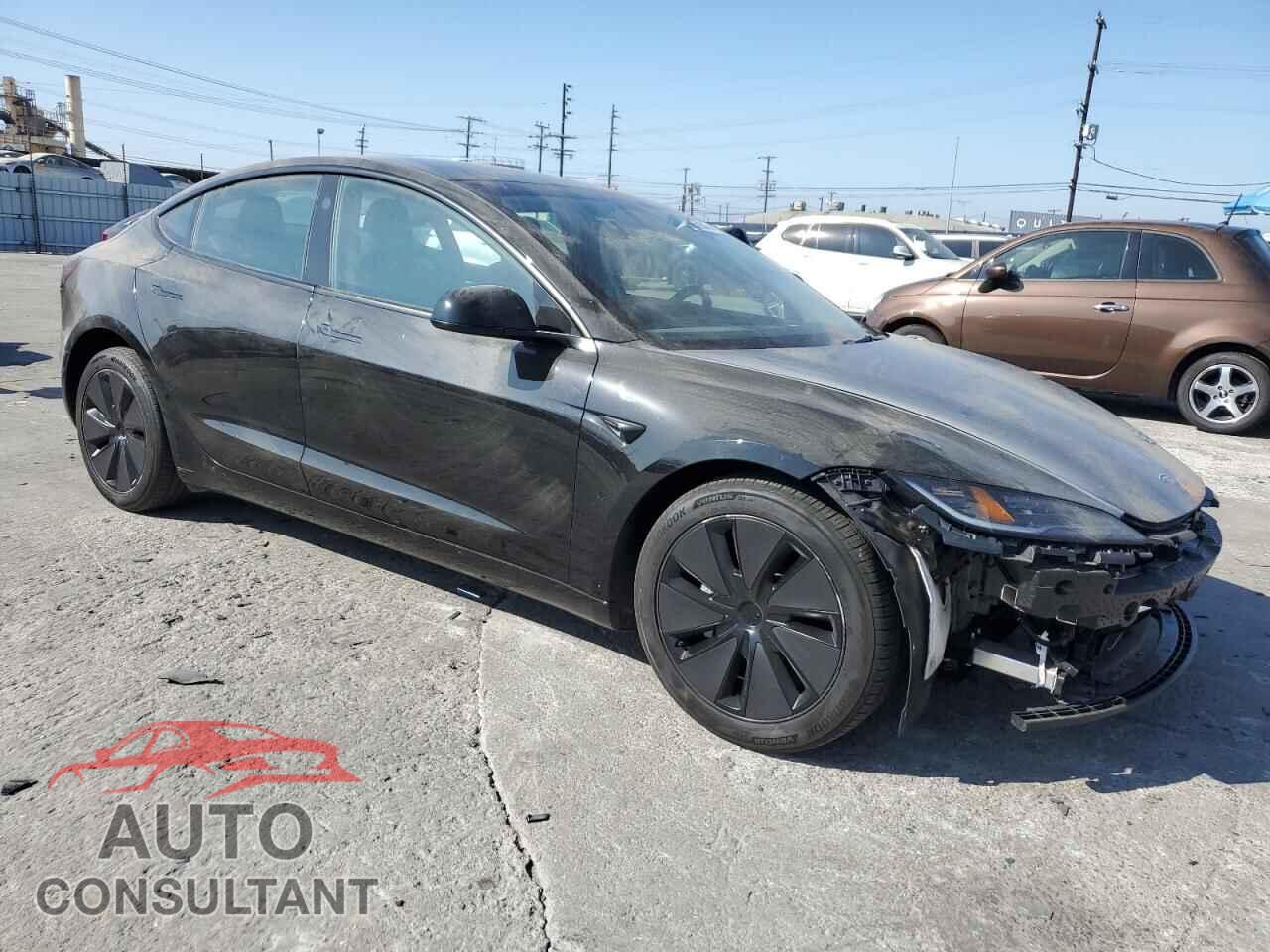 TESLA MODEL 3 2024 - 5YJ3E1EAXRF740336