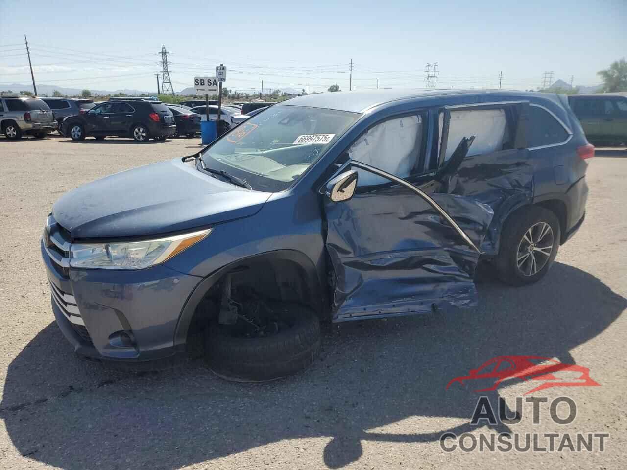 TOYOTA HIGHLANDER 2018 - 5TDZZRFH4JS288280