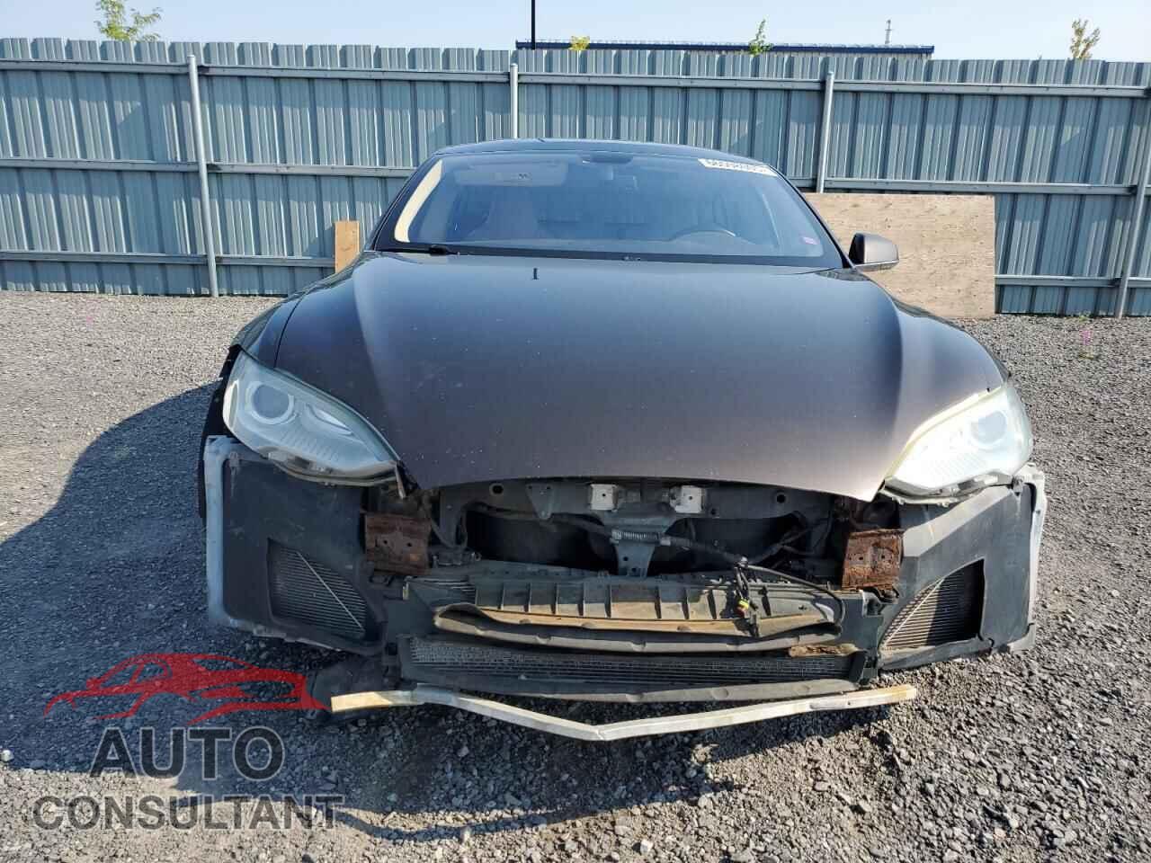 TESLA MODEL S 2013 - 5YJSA1CNXDFP08766