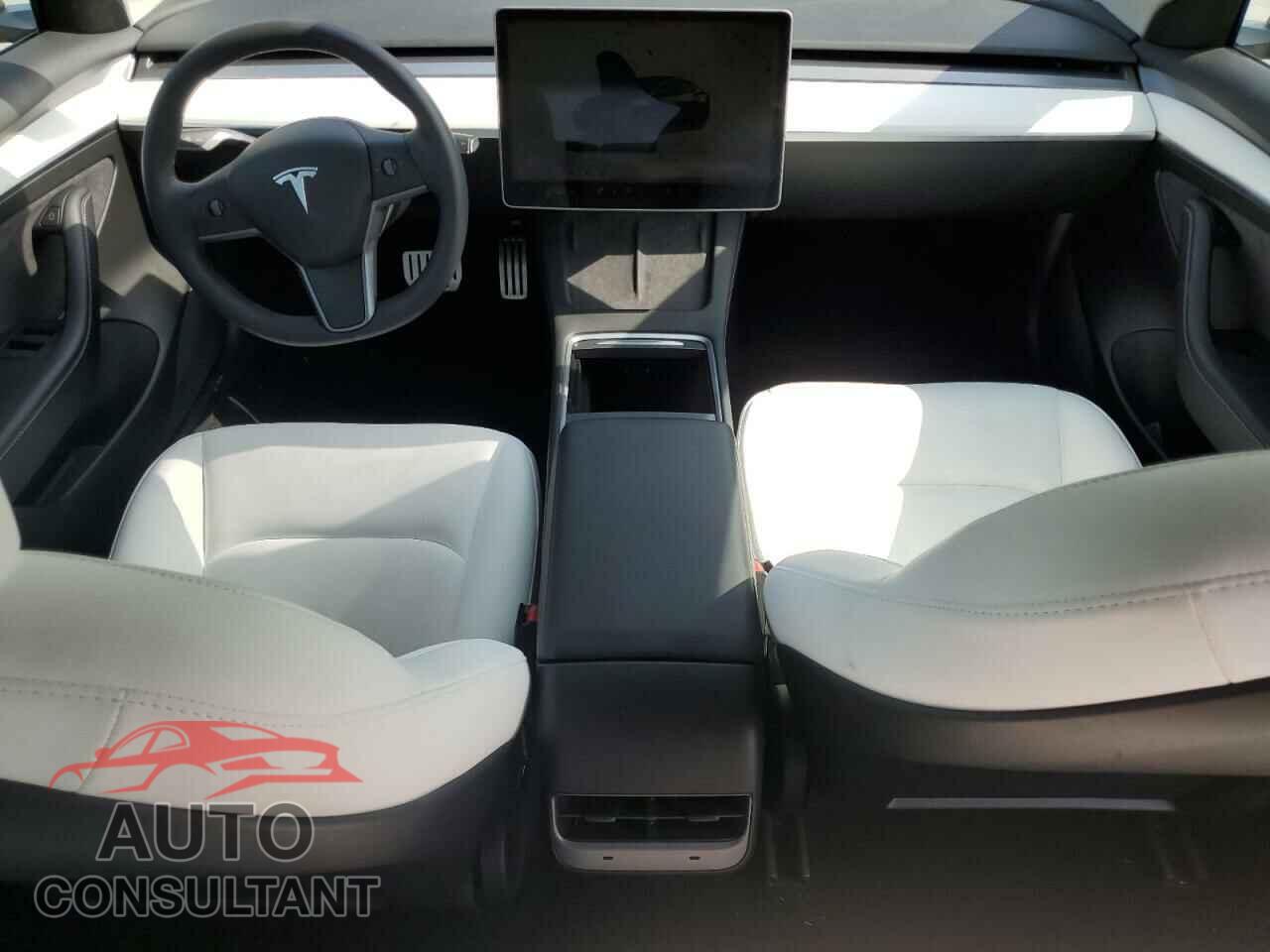 TESLA MODEL 3 2023 - 5YJ3E1EC8PF398898