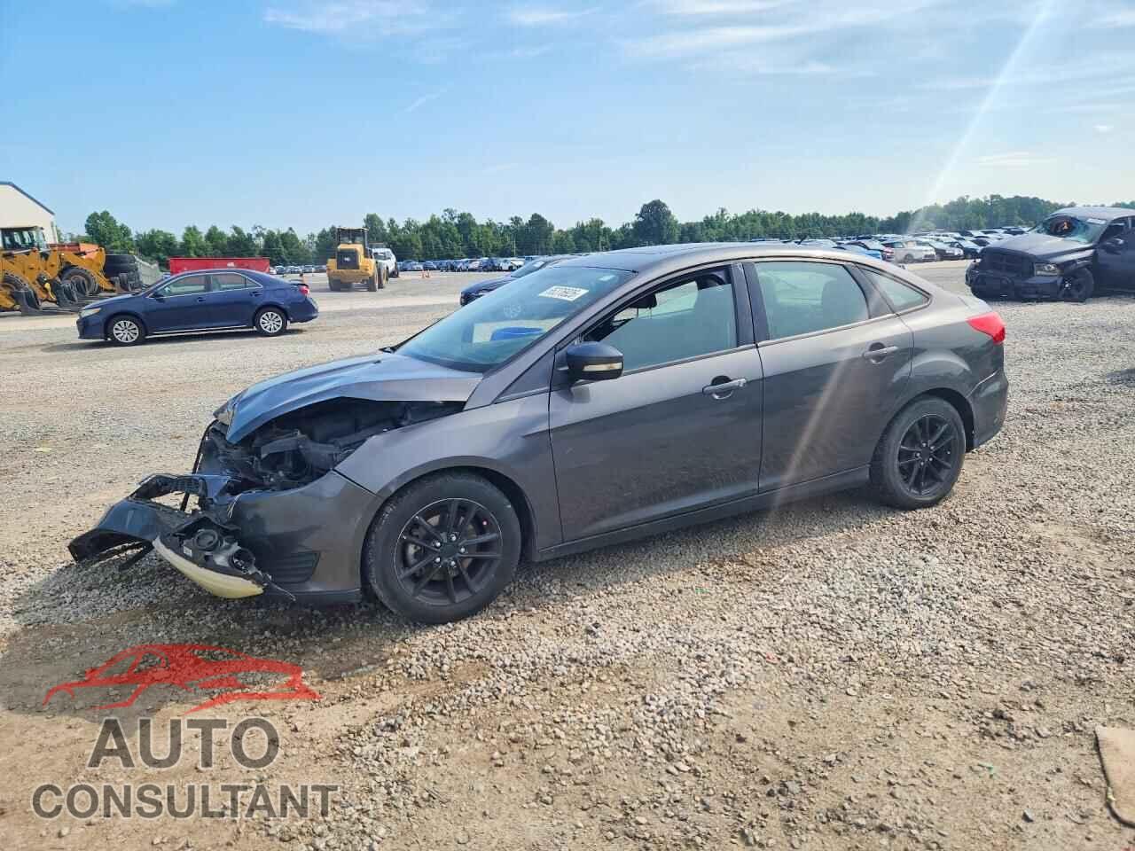 FORD FOCUS 2015 - 1FADP3F25FL311136