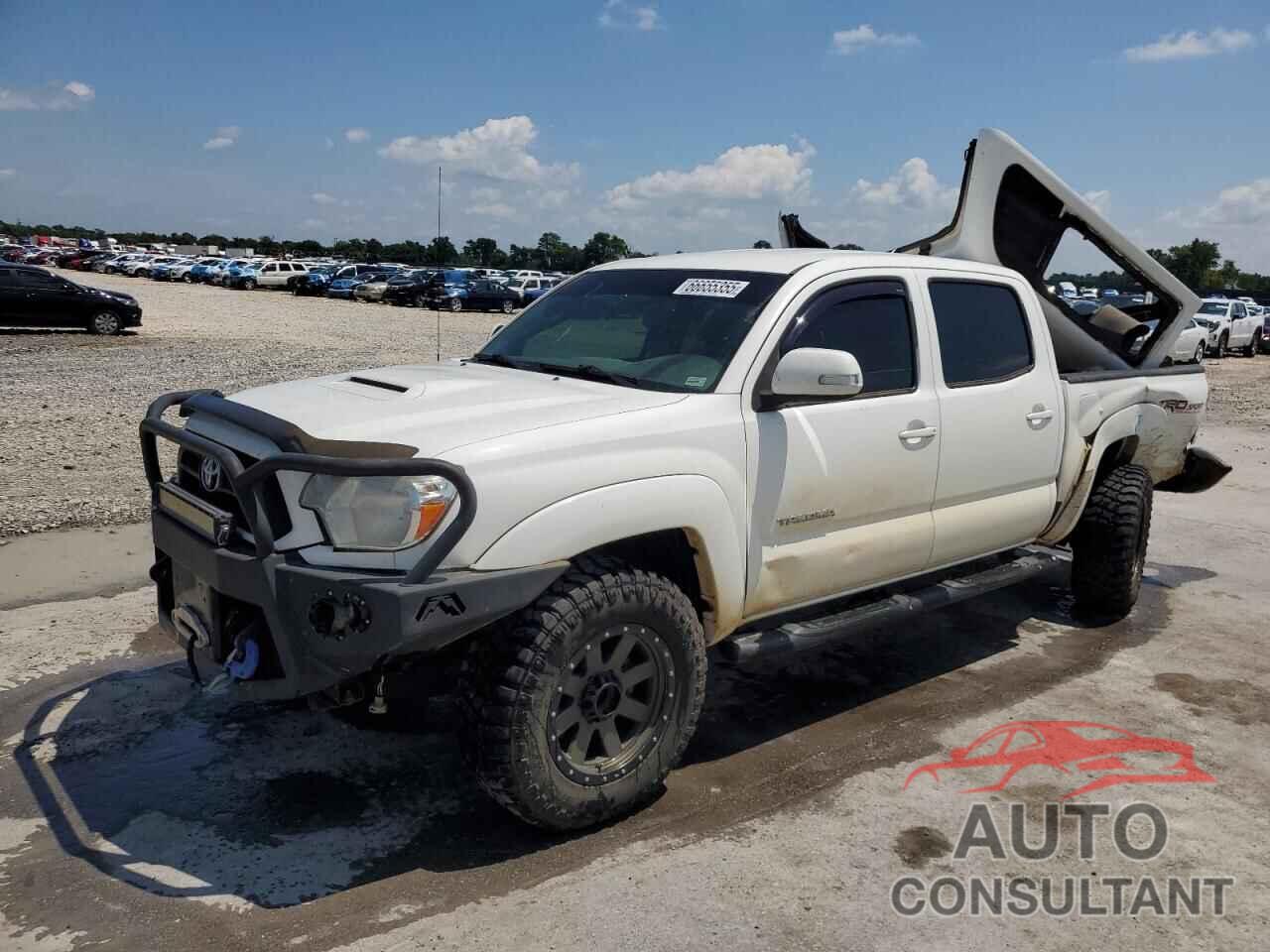 TOYOTA TACOMA 2015 - 3TMLU4EN8FM181559