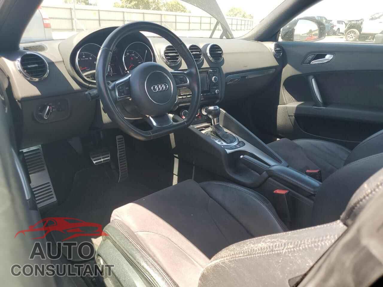 AUDI TT 2011 - TRUBFAFK9B1020014