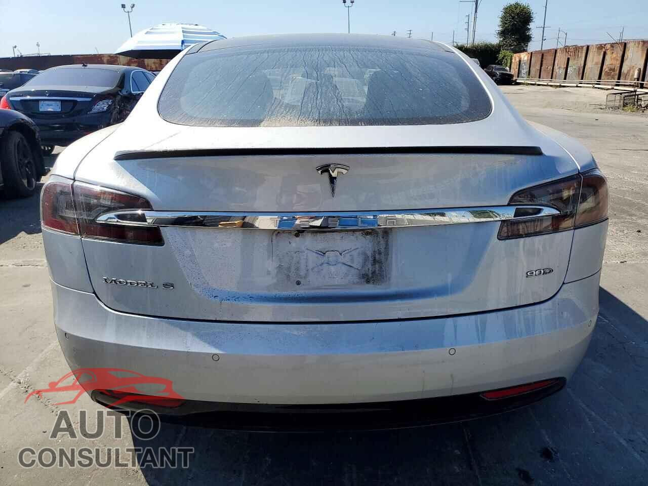 TESLA MODEL S 2016 - 5YJSA1E24GF153739
