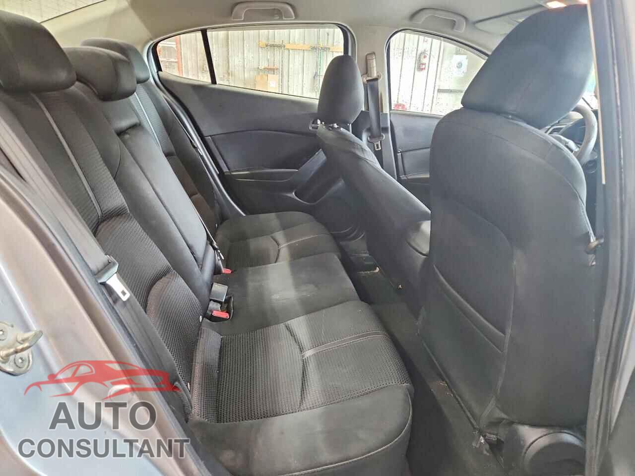 MAZDA 3 2017 - 3MZBN1U74HM155230