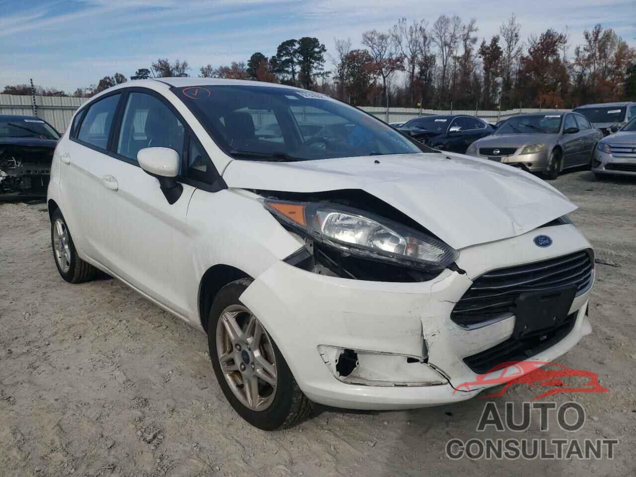FORD FIESTA 2018 - 3FADP4EJ5JM105594