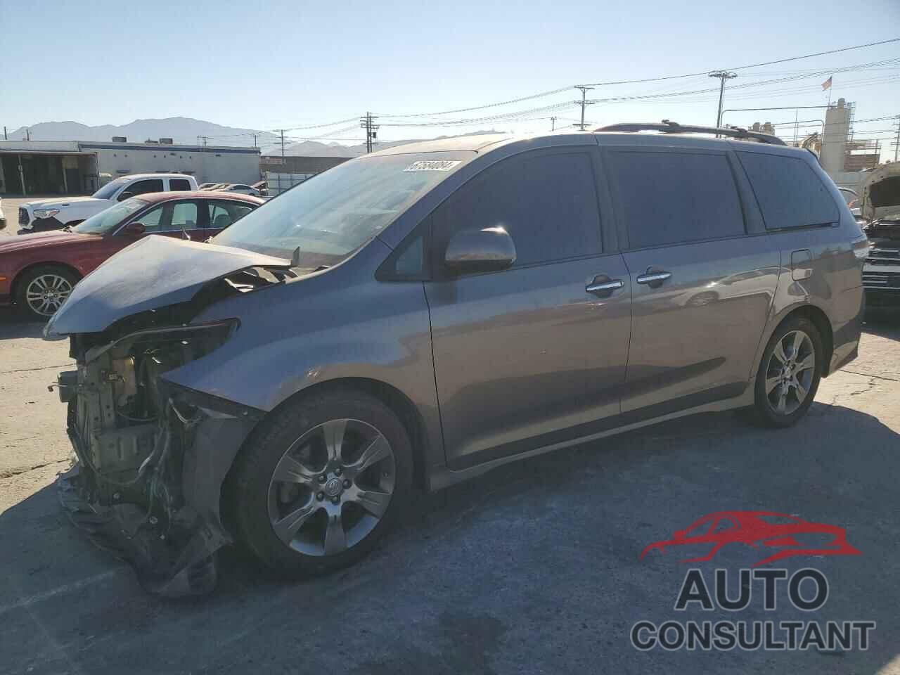 TOYOTA SIENNA 2016 - 5TDXK3DC0GS759138