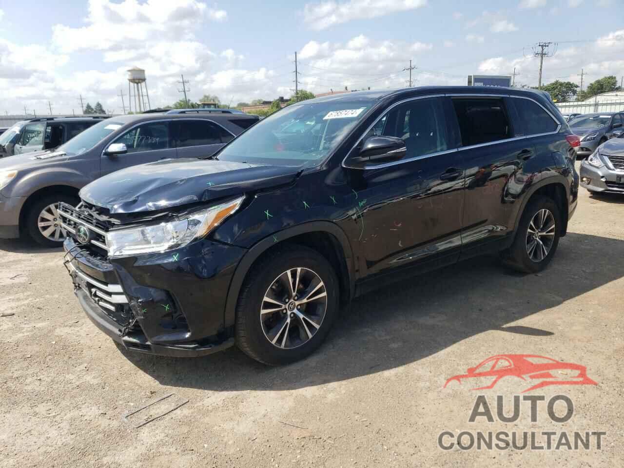 TOYOTA HIGHLANDER 2018 - 5TDBZRFH6JS871578