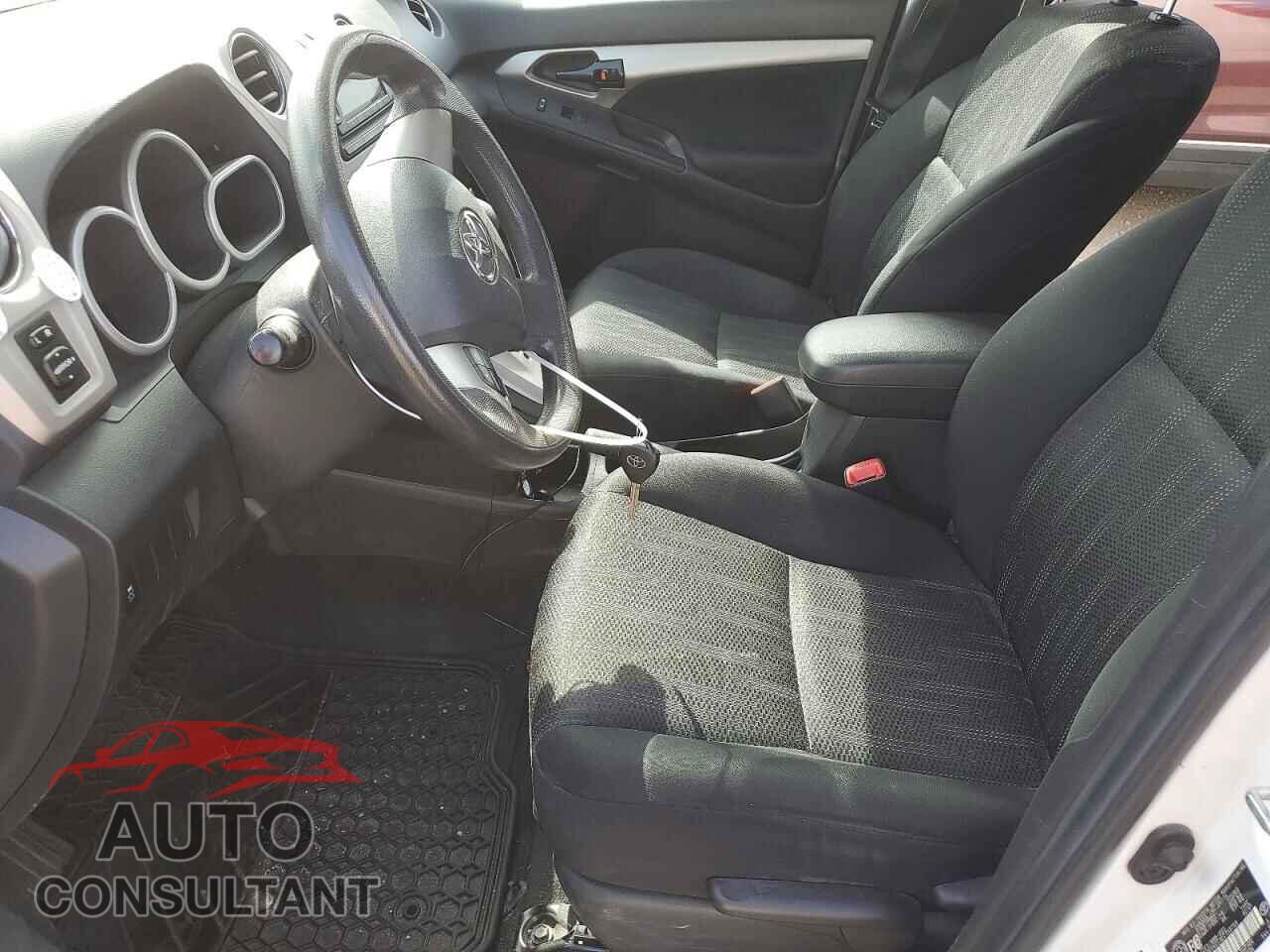 TOYOTA MATRIX 2014 - 2T1KU4EE3EC133759