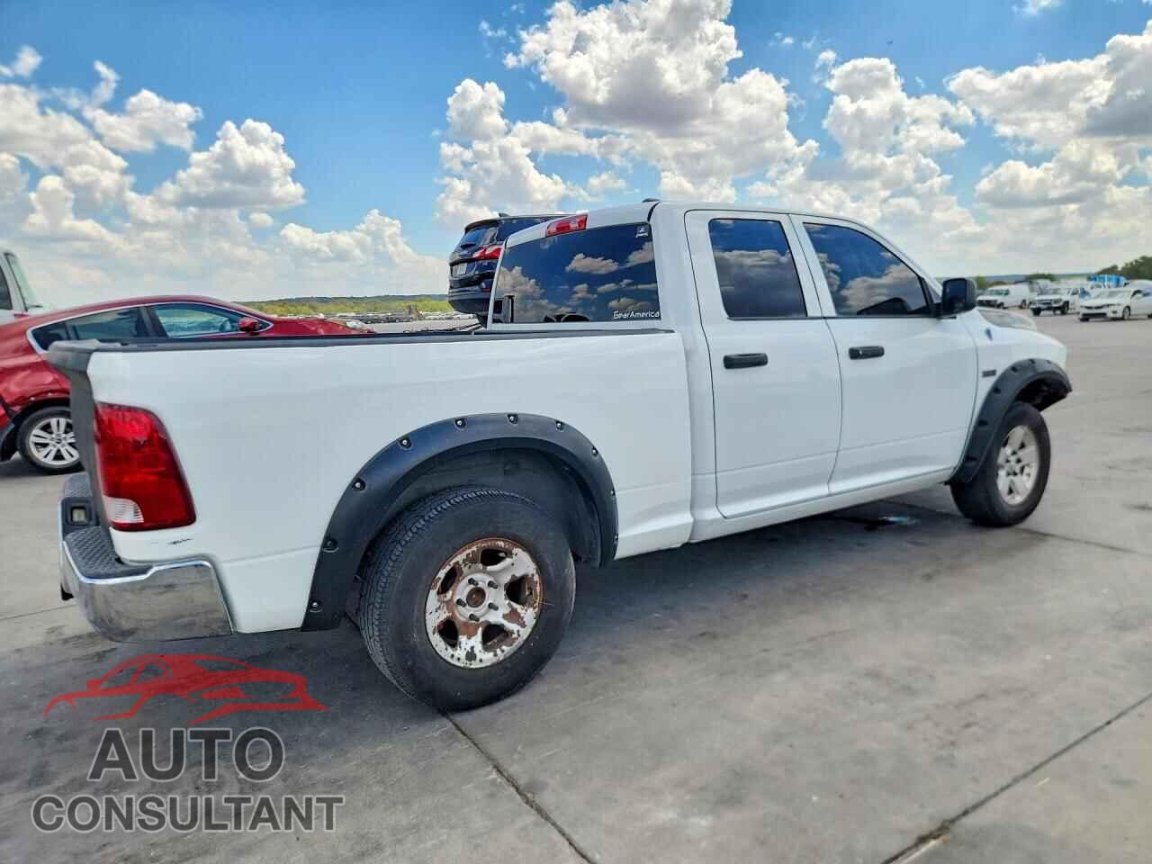 DODGE RAM 1500 2011 - 1D7RB1GP1BS515208