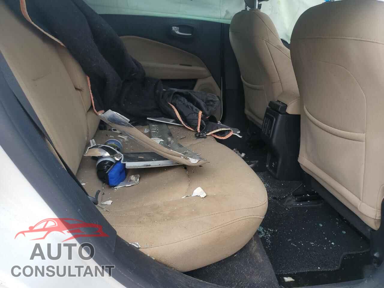 JEEP COMPASS 2017 - 3C4NJDAB6HT658026