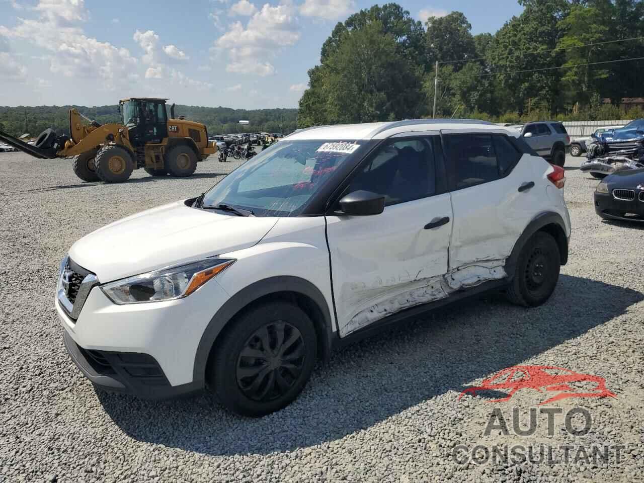 NISSAN KICKS 2018 - 3N1CP5CU7JL528548