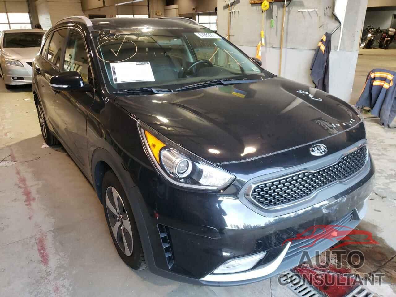 KIA NIRO 2017 - KNDCC3LC8H5054057