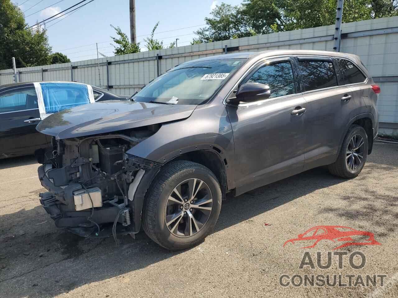 TOYOTA HIGHLANDER 2019 - 5TDBZRFH6KS926547