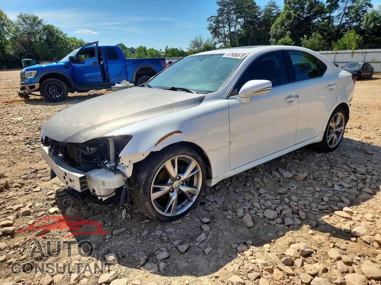 LEXUS IS 2010 - JTHBF5C26A5109664