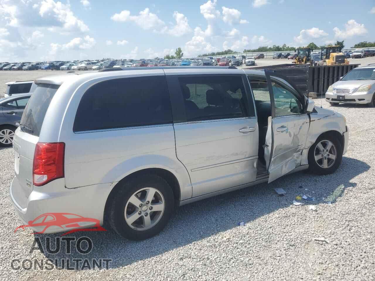 DODGE CARAVAN 2011 - 2D4RN5DG2BR650053