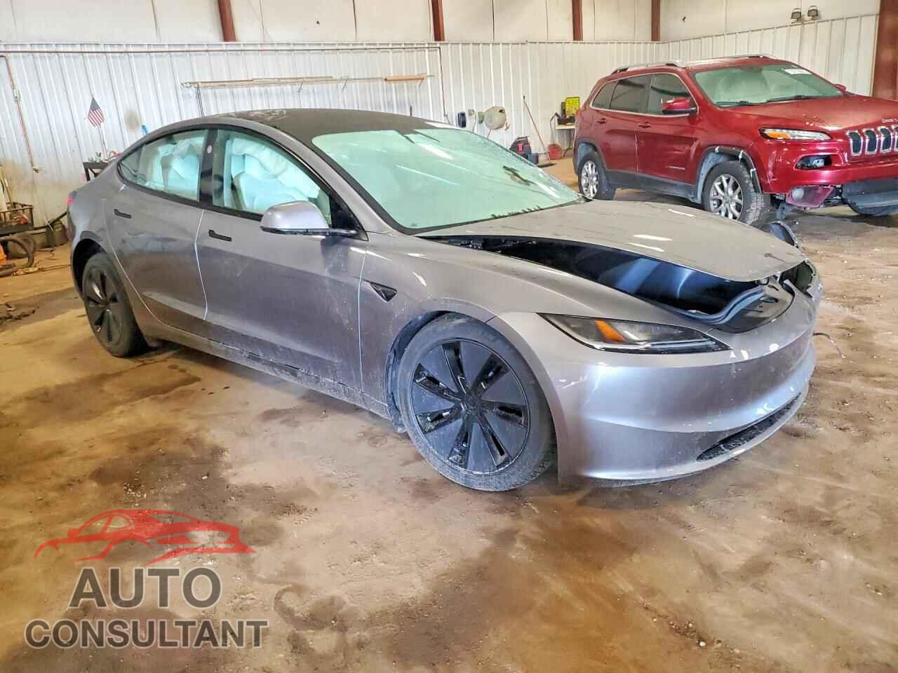 TESLA MODEL 3 2026 - 5YJ3E1EB4TF129945