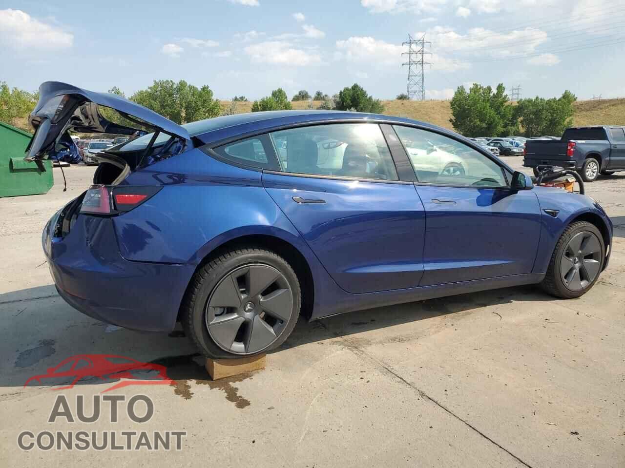 TESLA MODEL 3 2023 - 5YJ3E1EA2PF483749