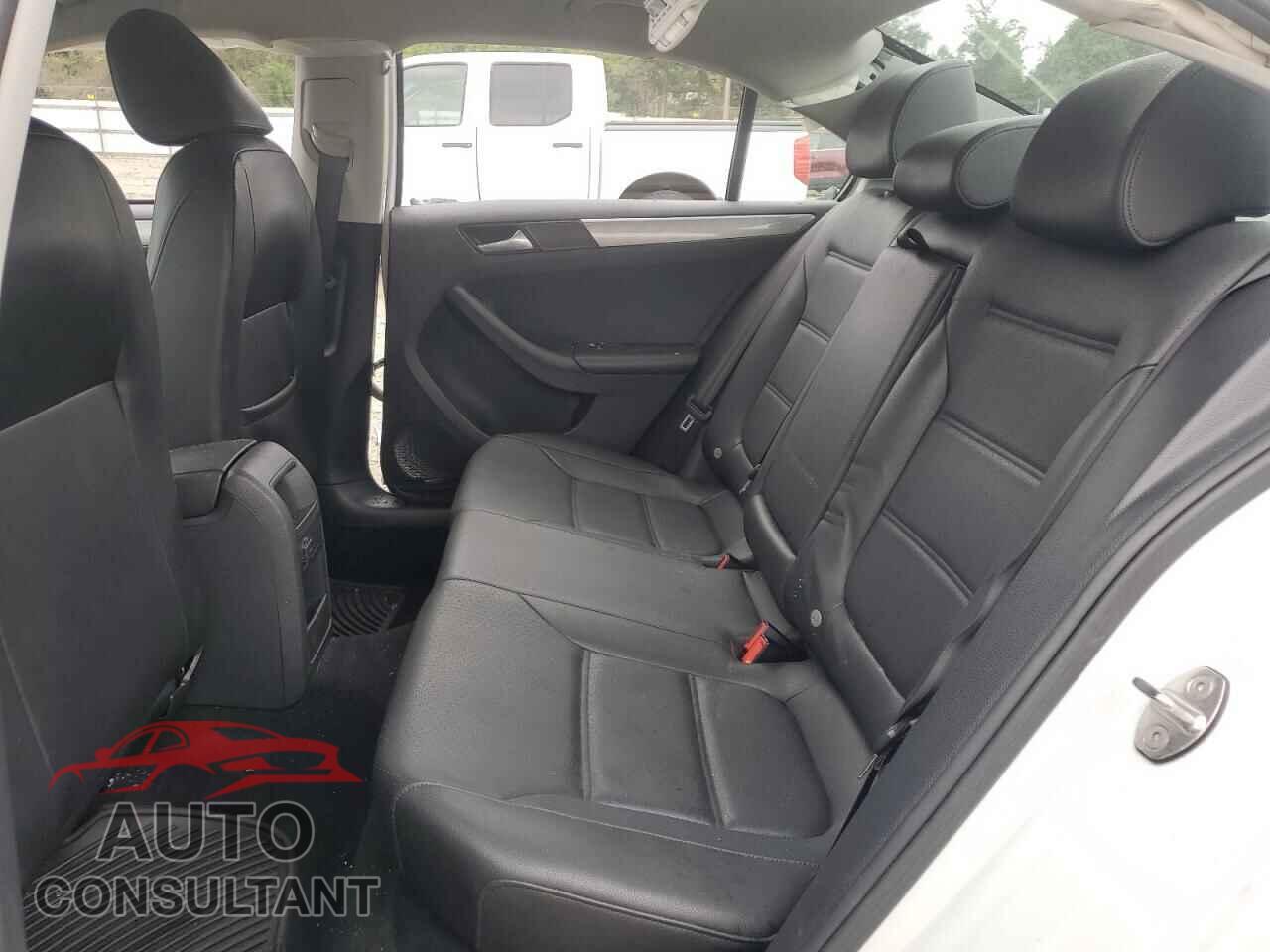 VOLKSWAGEN JETTA 2017 - 3VWDB7AJ0HM291469