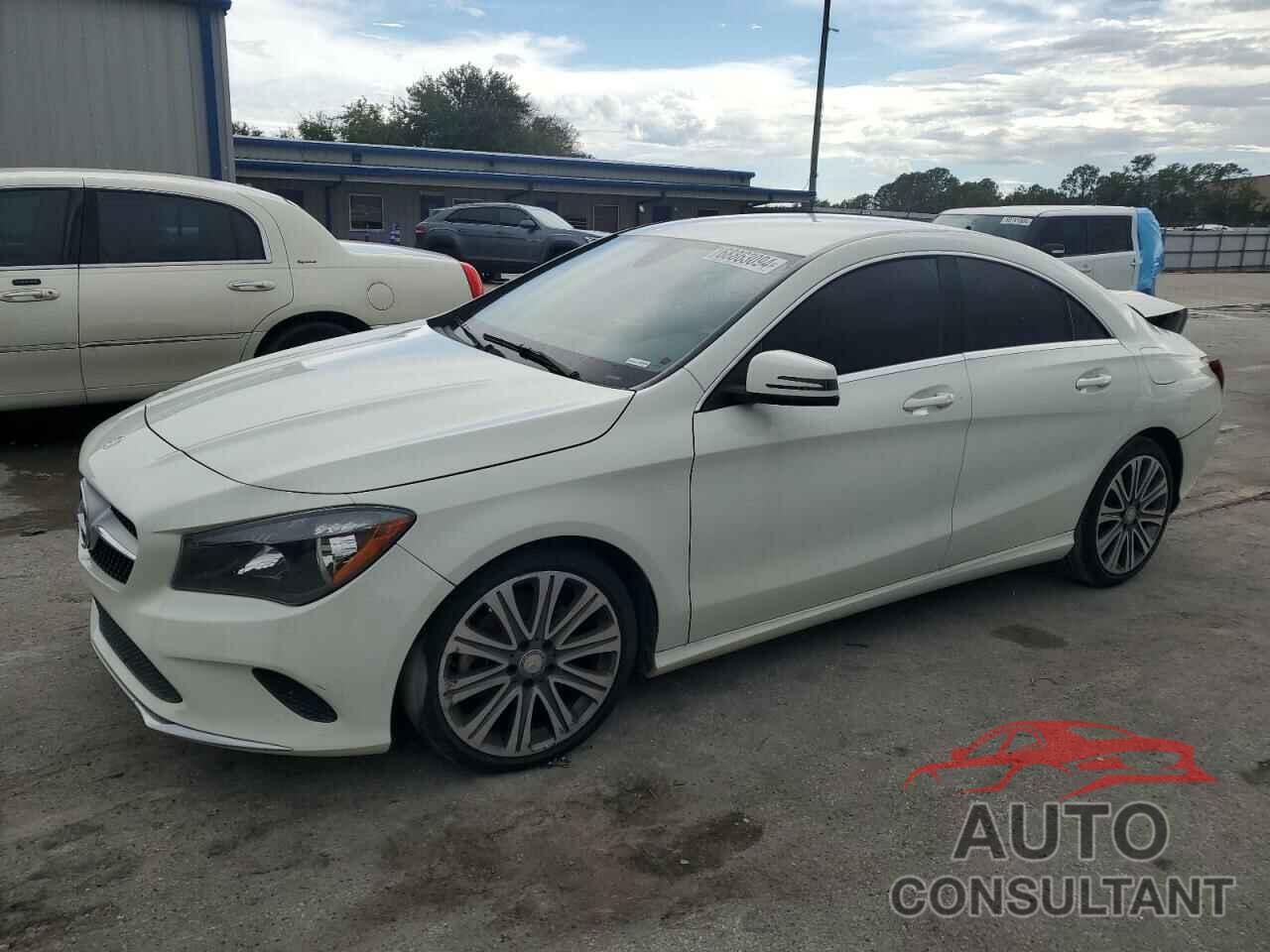 MERCEDES-BENZ CLA-CLASS 2017 - WDDSJ4EB4HN470253