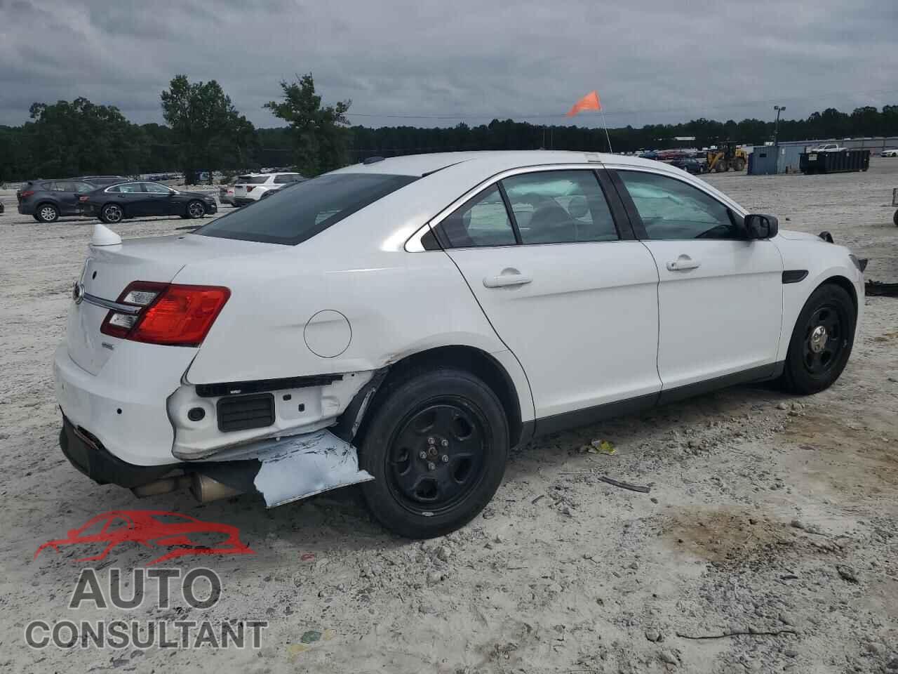 FORD TAURUS 2015 - 1FAHP2MT5FG208038