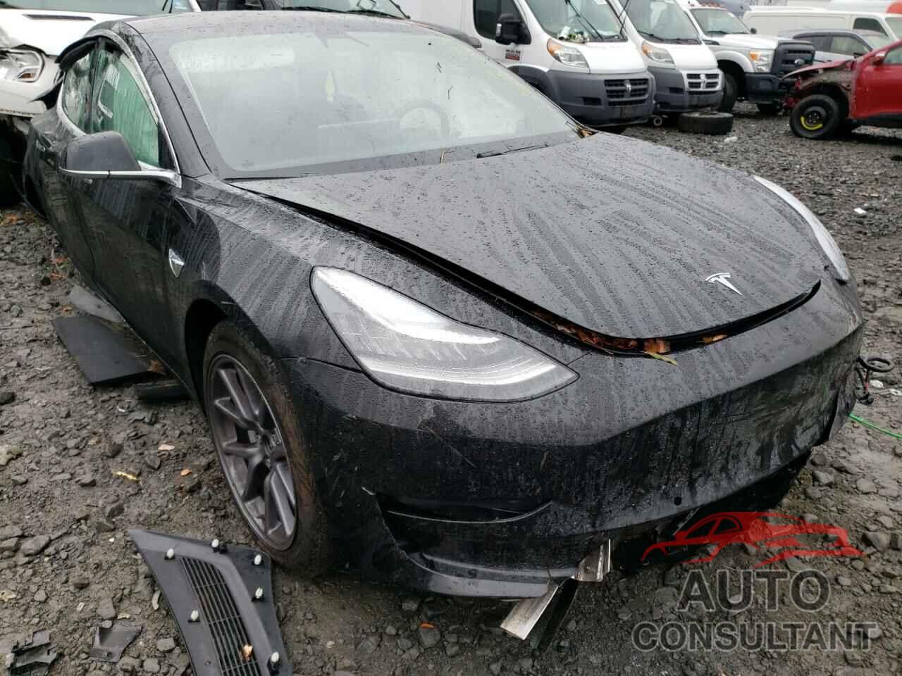 TESLA MODEL 3 2019 - 5YJ3E1EA0KF306464