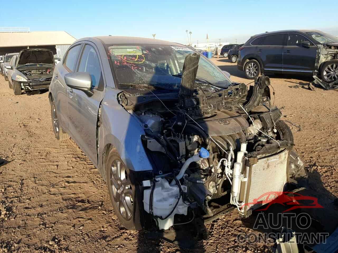 TOYOTA YARIS 2020 - 3MYDLBJV5LY708027