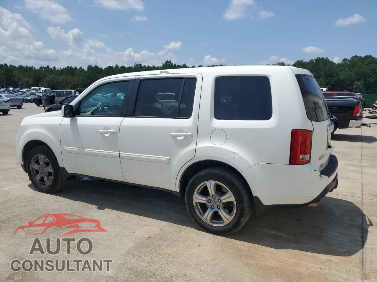 HONDA PILOT 2013 - 5FNYF3H51DB002995
