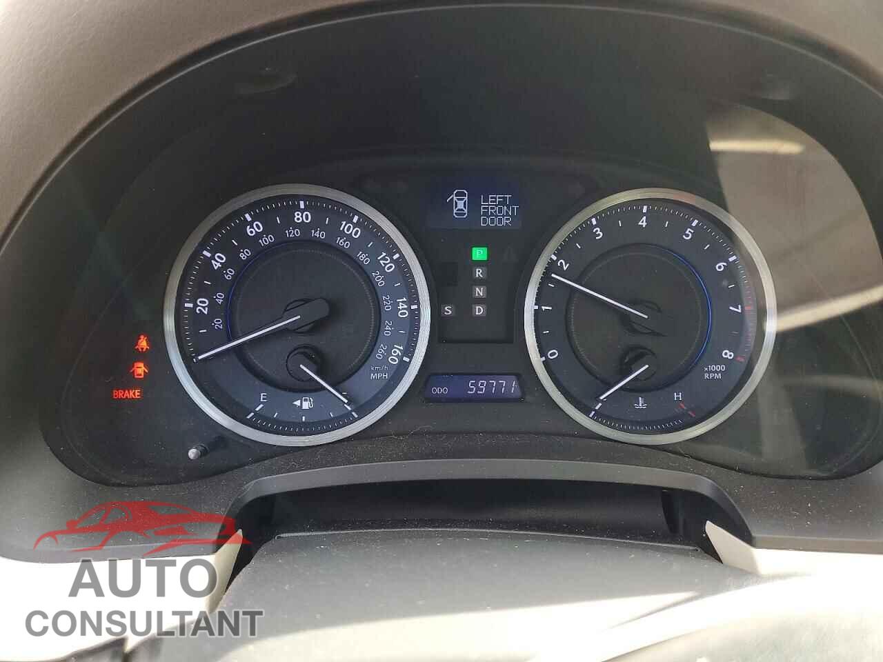 LEXUS IS 2012 - JTHCF5C20C5055625