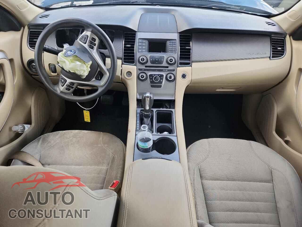 FORD TAURUS 2017 - 1FAHP2D83HG109636