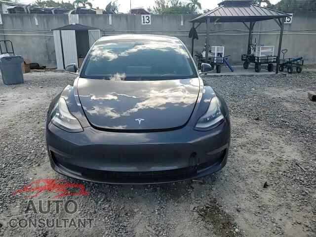 TESLA MODEL 3 2019 - 5YJ3E1EA4KF396430