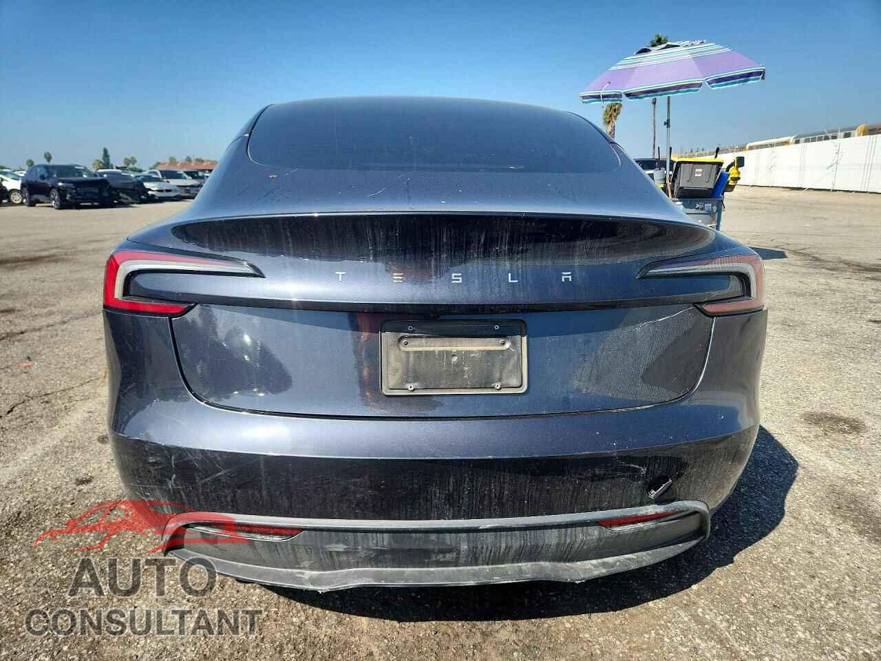 TESLA MODEL 3 2024 - 5YJ3E1EA4RF744348