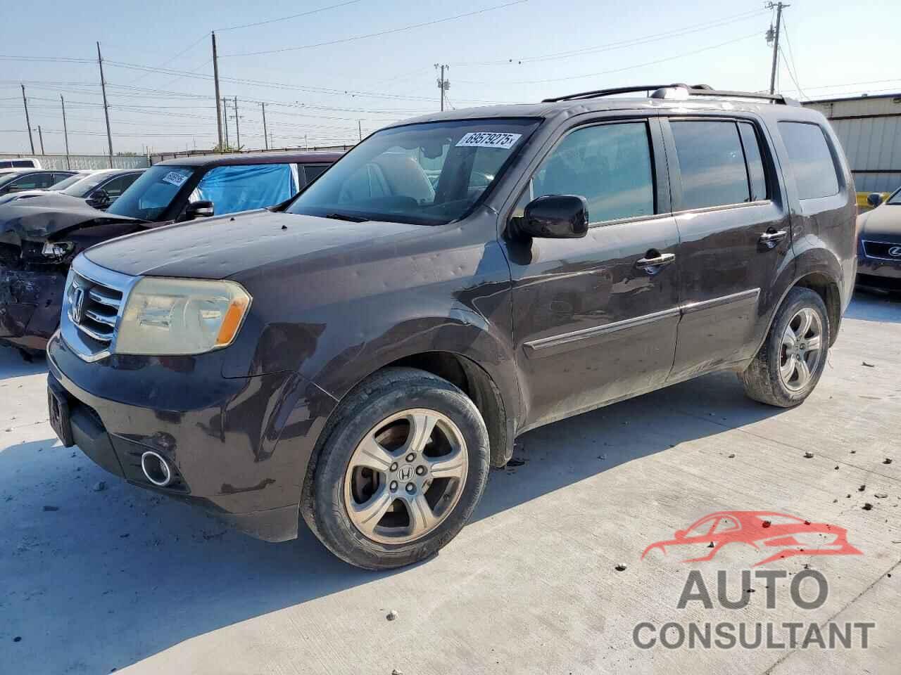 HONDA PILOT 2013 - 5FNYF3H6XDB005936