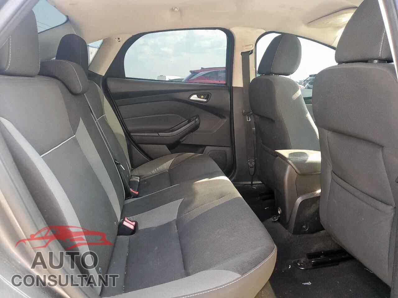 FORD FOCUS 2013 - 1FADP3F22DL220337