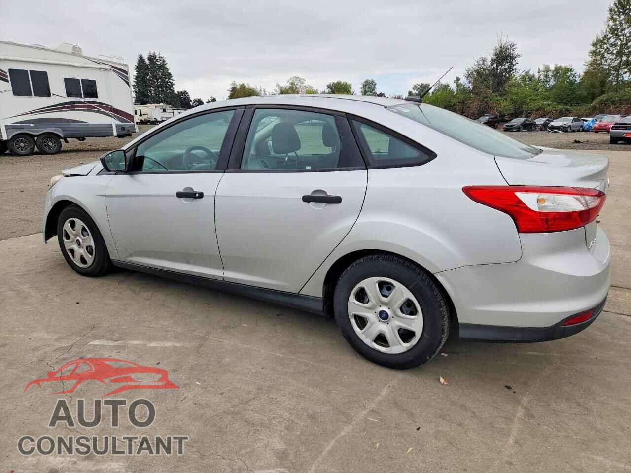 FORD FOCUS 2012 - 1FAHP3E26CL379170