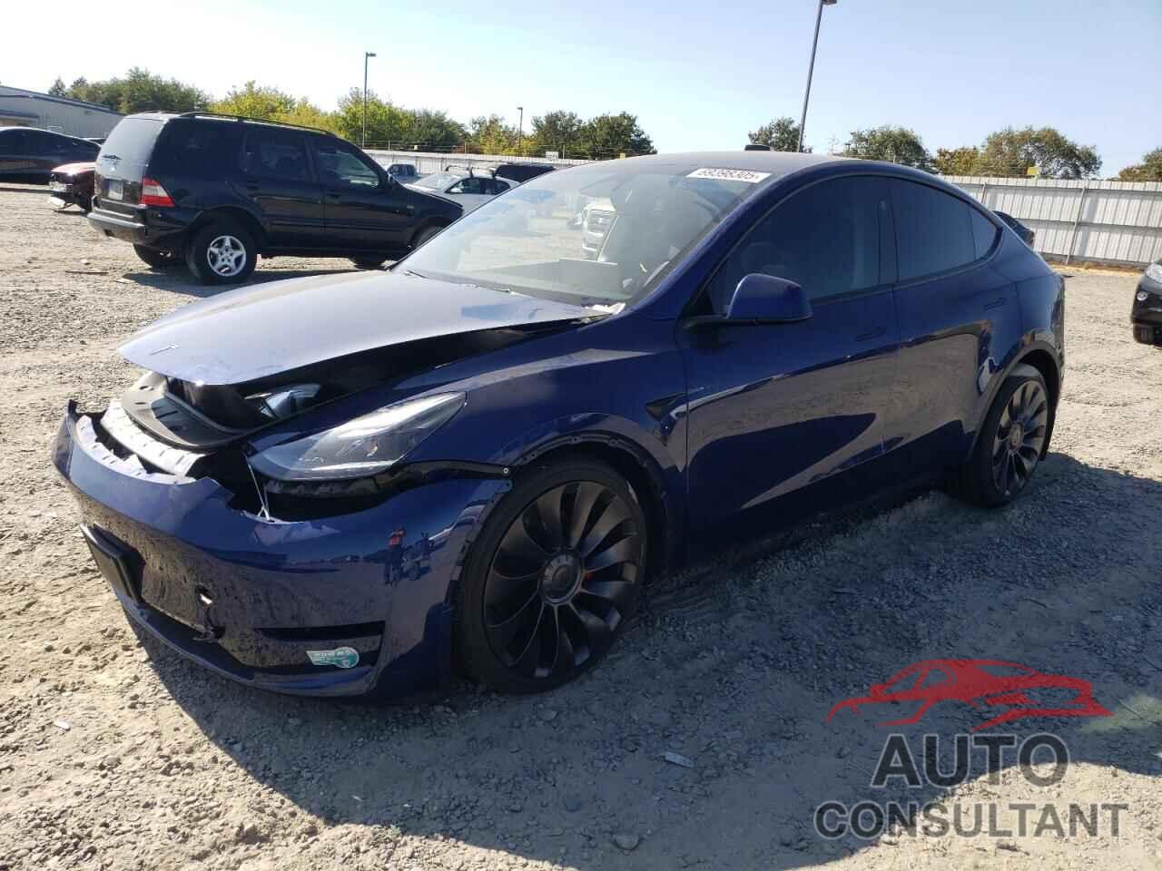 TESLA MODEL Y 2025 - 7SAYGDEF3SF260614