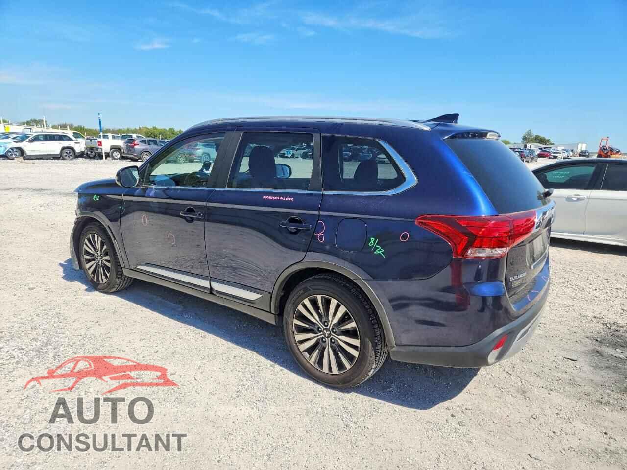 MITSUBISHI OUTLANDER 2020 - JA4AD3A37LZ035910