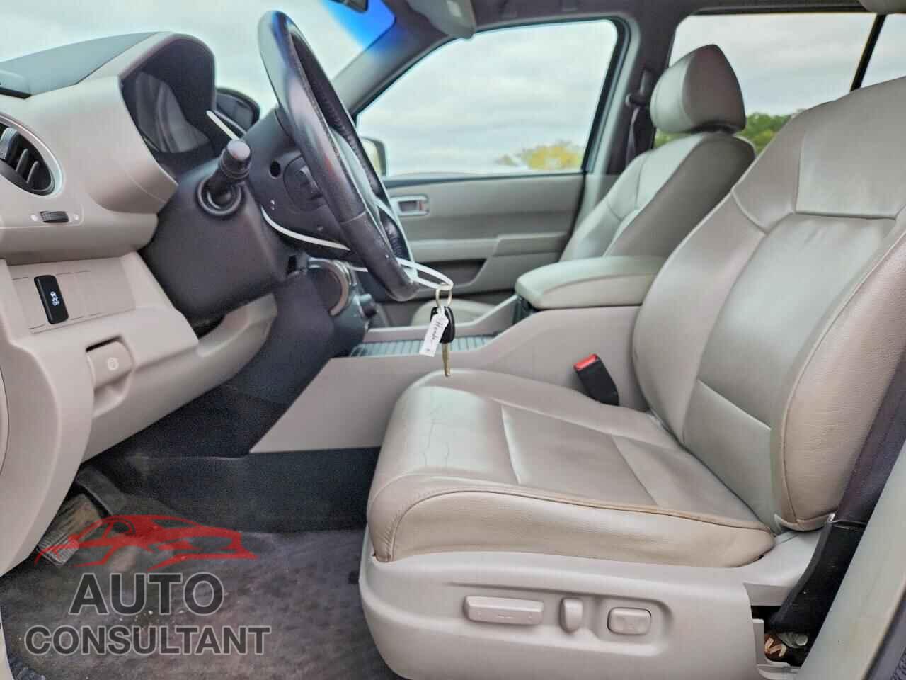 HONDA PILOT 2012 - 5FNYF4H62CB086032