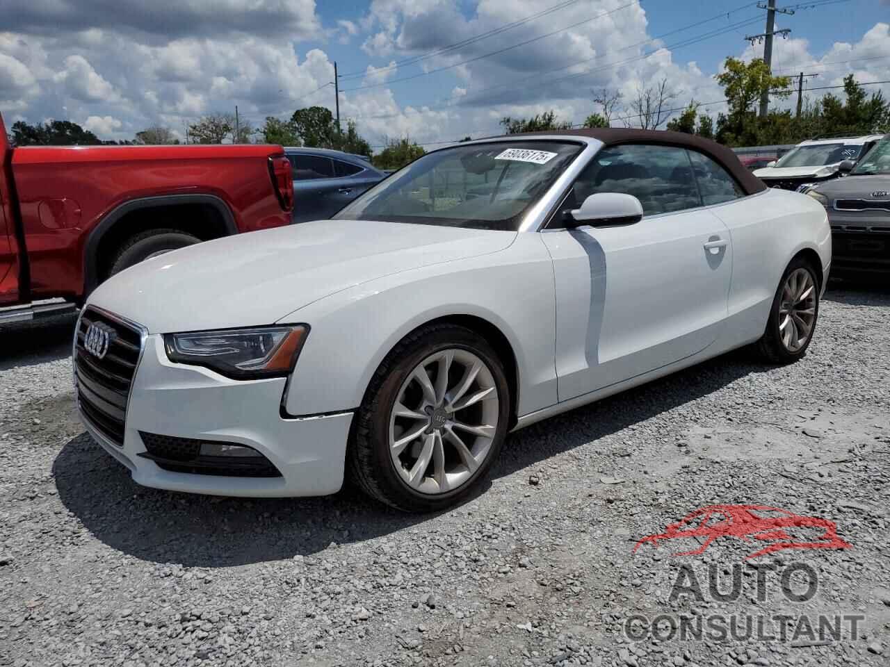 AUDI A5 2013 - WAUVFAFH7DN012773