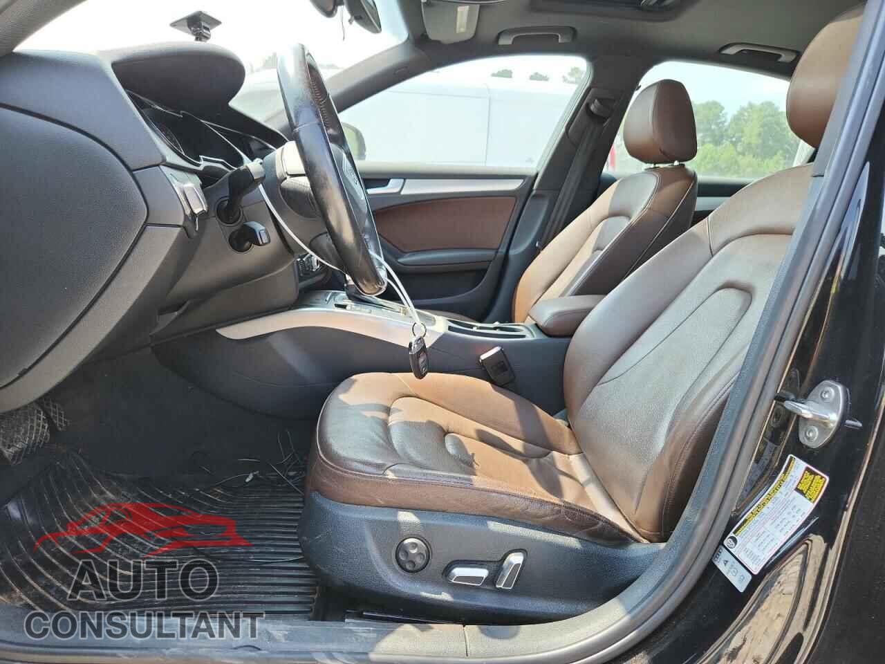AUDI A4 2013 - WAUBFAFL7DN031976