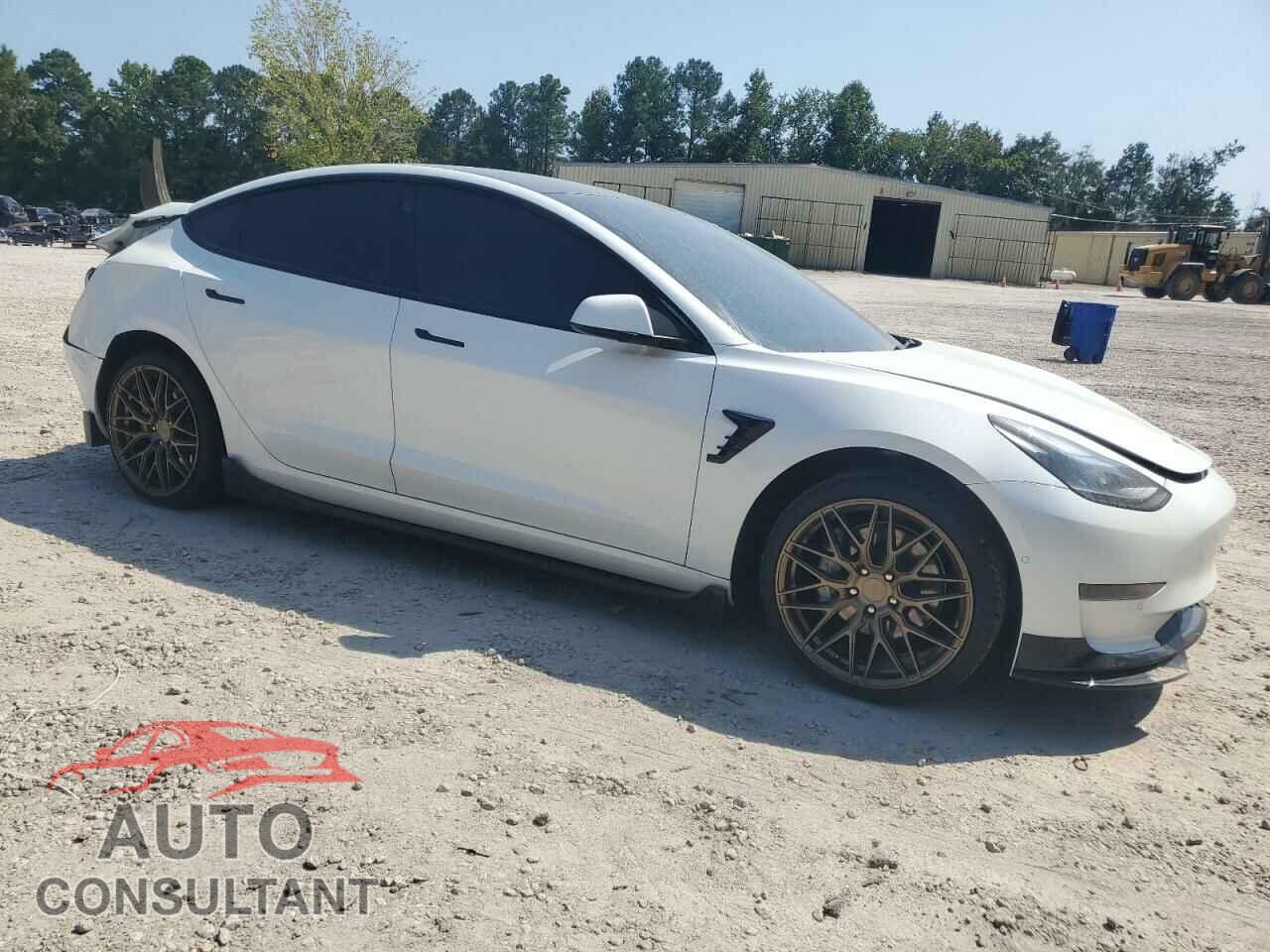 TESLA MODEL 3 2021 - 5YJ3E1EAXMF088228