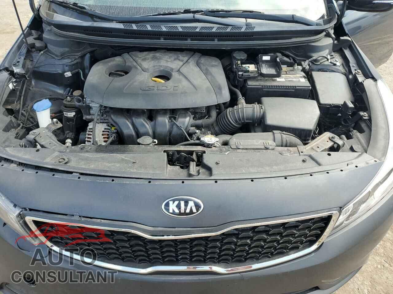 KIA FORTE 2017 - KNAFK5A85H5714062