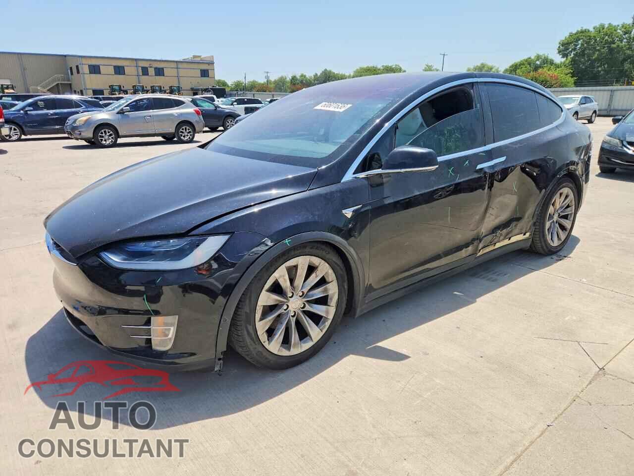 TESLA MODEL X 2017 - 5YJXCBE26HF041838